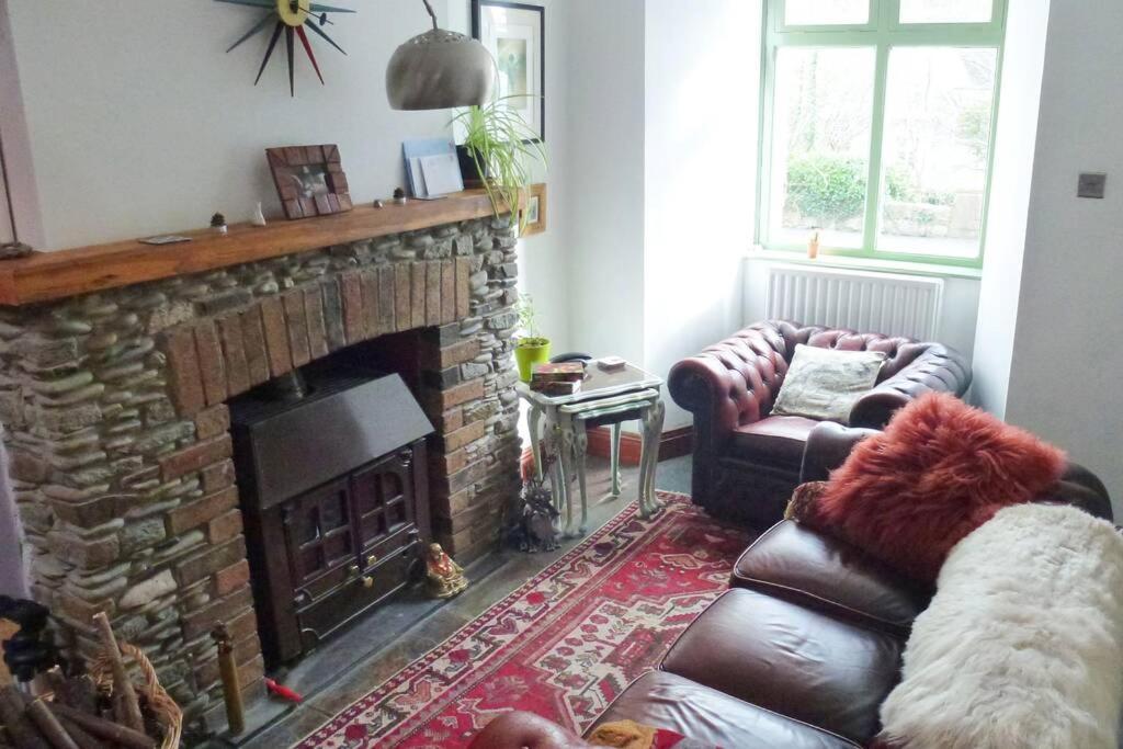 Enchanting One Bed Split-Level Cottage โรสเทรวอร์ ภายนอก รูปภาพ